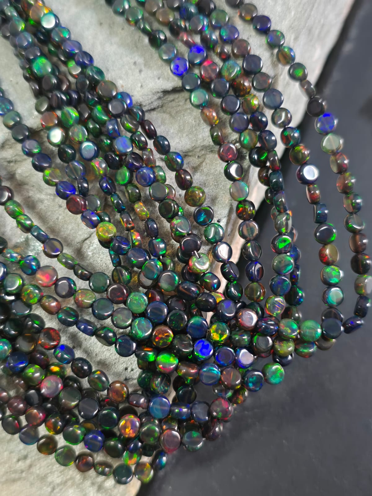 3.5-4.5 mm, Fire Opal Ethiopian Opal smooth coin Beads Opal Beads, Natural Ethiopian Opal Beads, Top Quality Ethiopian Beads