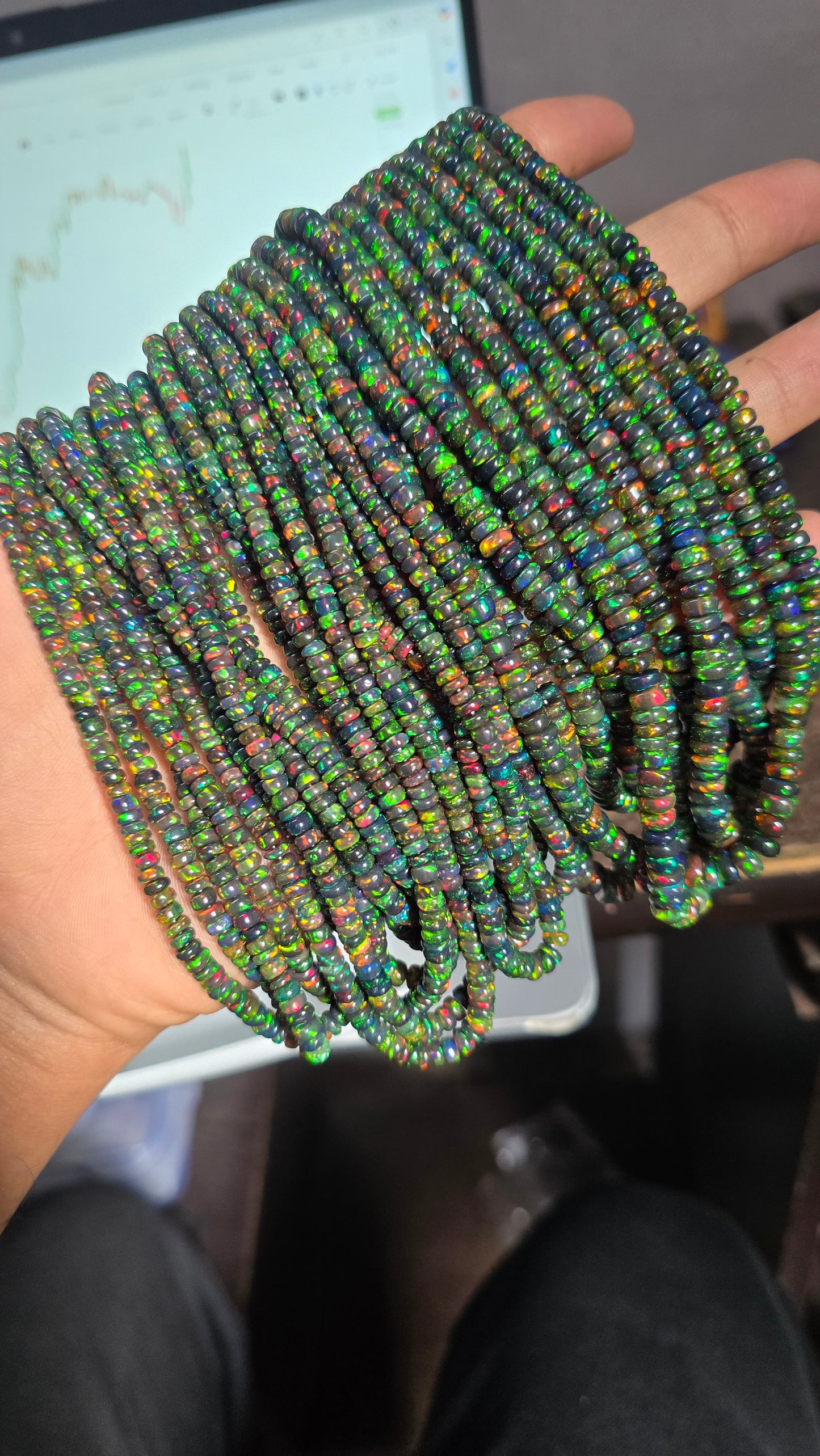 AAA black ethiopian opal smooth rondelle, 16", 3.5 TO 5 mm apx, jewellery making, opal beads, gemstone beads, black opal